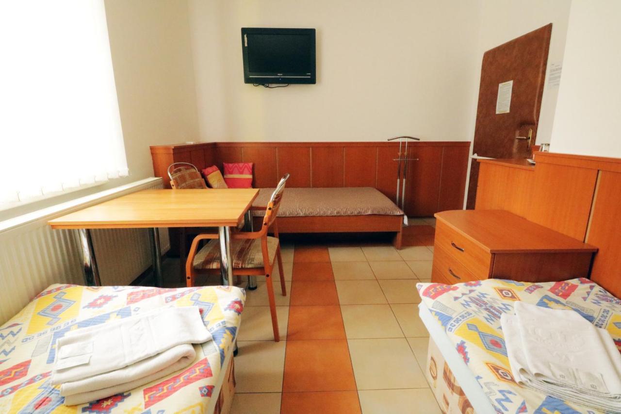 Penzion Hurka Hotell Dolni Libchavy Exteriör bild